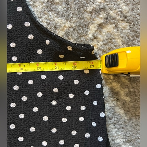 Status by Chenault Black Polka Dot Sleeveless Top size XXL - Picture 7 of 7